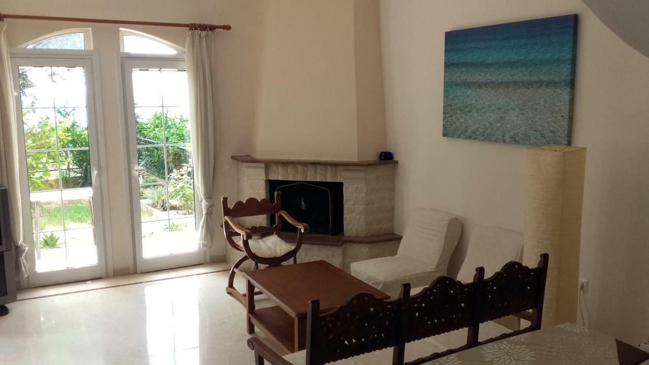Deskas House. Two Floor Apartment With Excellent View Parga Esterno foto